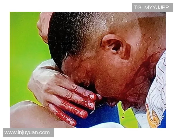 误诊风波中的足球巨星揭示医疗失误对运动员生涯的影响与反思